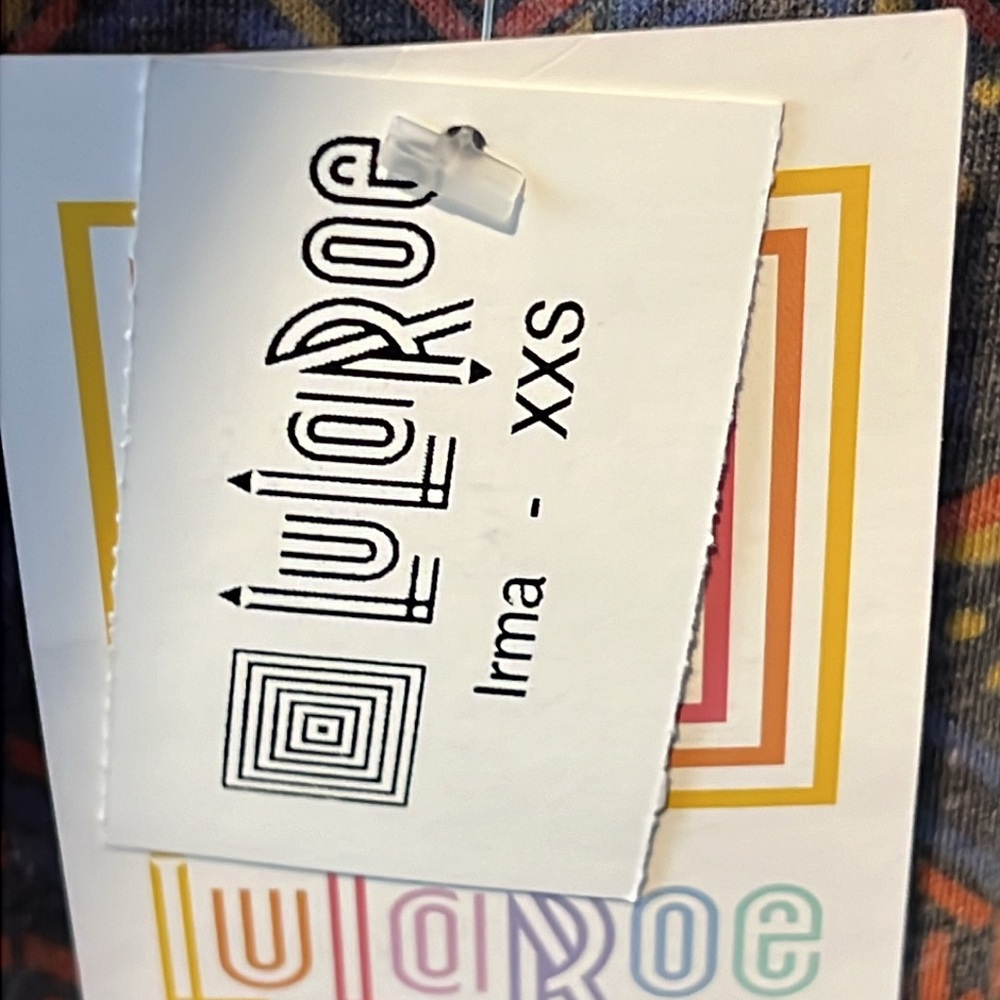 Lularoe Irma - Picture 4 of 8